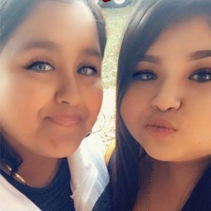 Meet your Posher, Selena